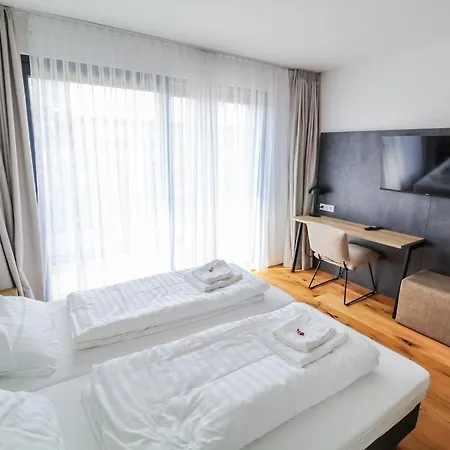 Helios Berlin Apartments Exterior photo